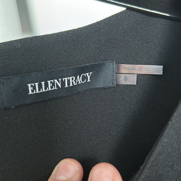 Gorgeous Ellen Tracy black dress with beautiful design - Picture 4 of 6